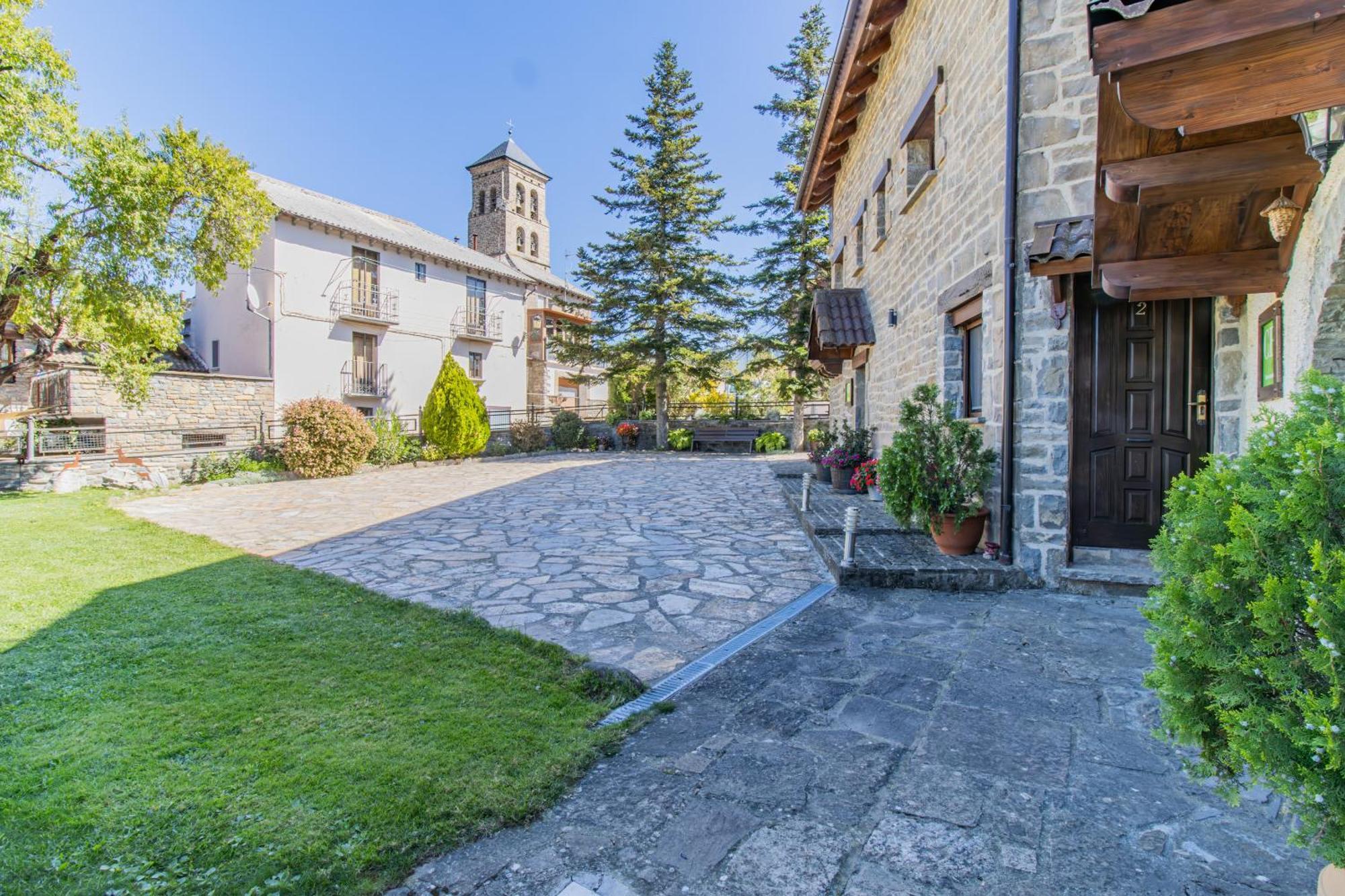 בית הארחה Senegüé 	Casa El Pajar I Y II מראה חיצוני תמונה
